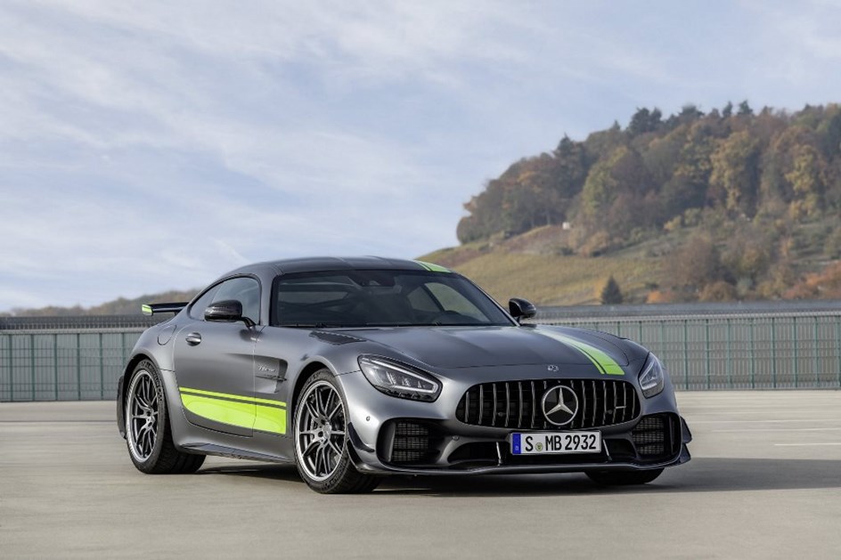 Primeiro Mercedes Amg Gt R De 585 Cv Já Saiu Da Linha De Produção Actualidade Aquela Máquina