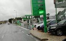 Bomba de combustível vende gasolina a 1,80 euros por litro em Sintra