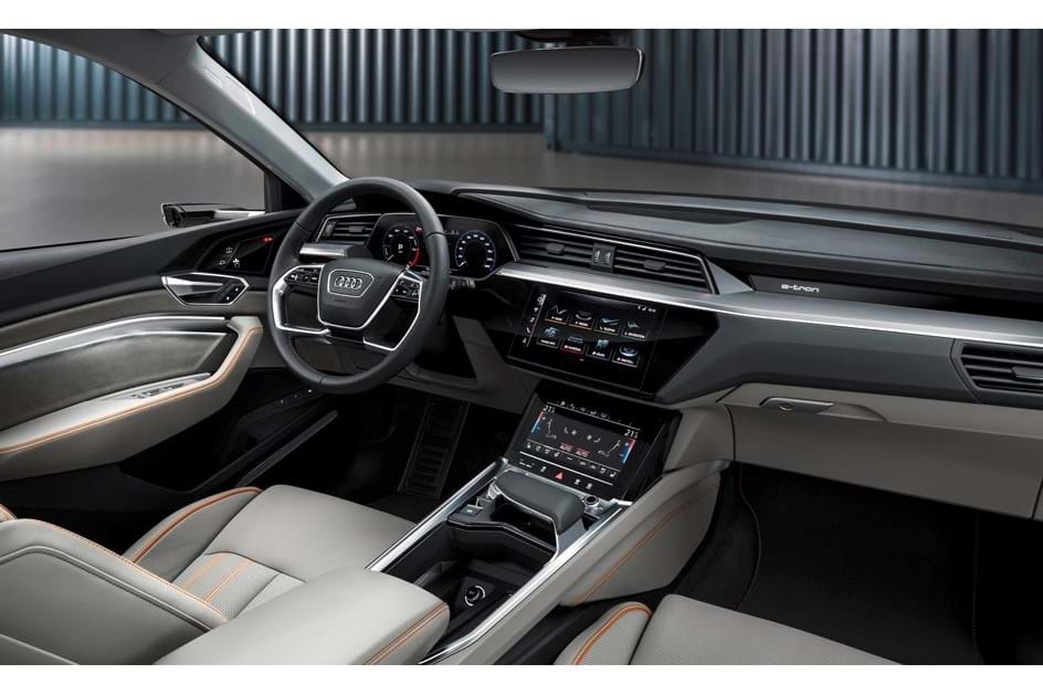 Audi e-tron chegou a Portugal e nós sabemos o preço - Novos Modelos -  Aquela Máquina