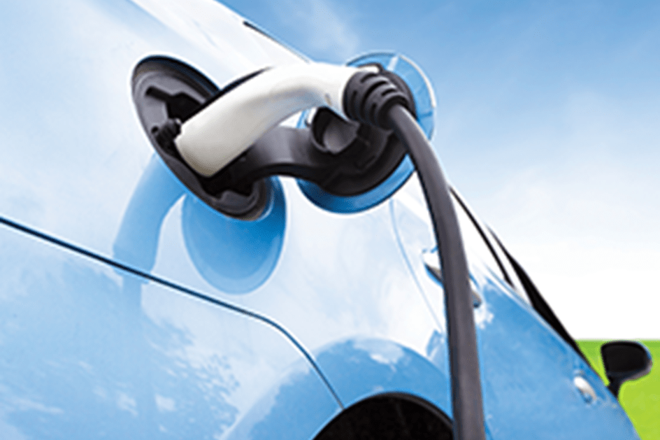 Incentivos à compra de carros eléctricos "esgotaram" em apenas um mês