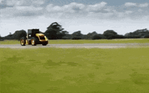 Tractor da JCB bate recorde de velocidade