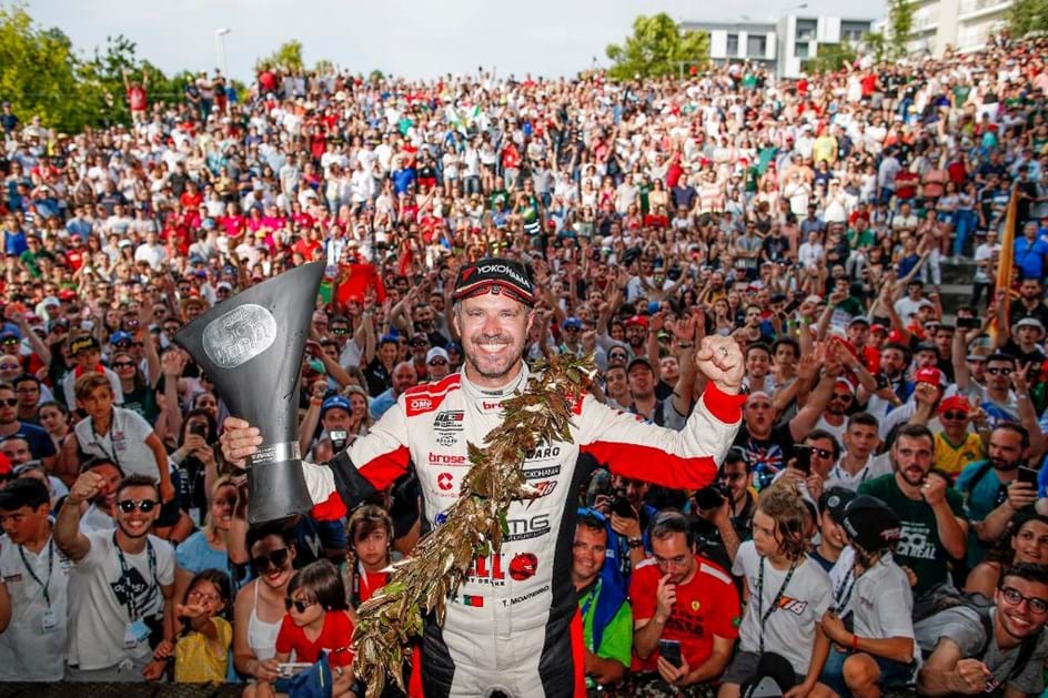 LusoMotores - Tiago Monteiro fechou a época do FIA WTCR em Aragon