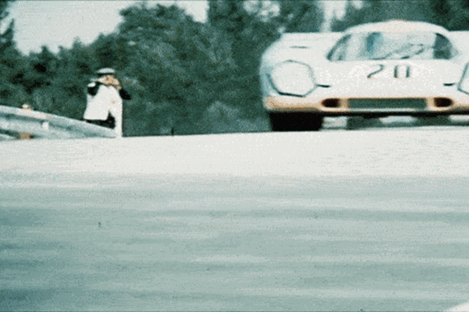 Quer guiar um Porsche 935? Já o pode fazer com versão telecomandada