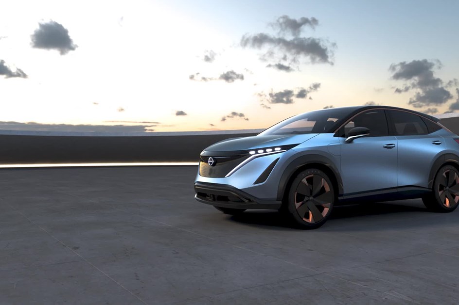 Nissan Ariya antecipa futuro SUV eléctrico com a mecânica do LEAF