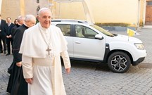 Novo Papamóvel é um… Dacia Duster!