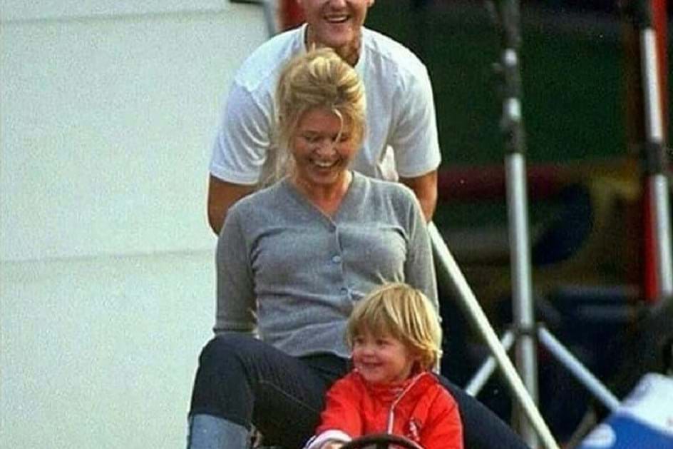 Filha homenageia Michael Schumacher - Tome Nota - Aquela Máquina