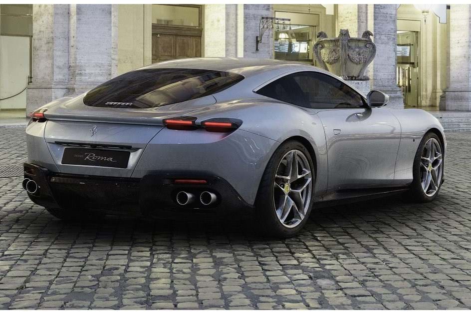 Novo Ferrari Roma: 620 cv de potência para celebrar 'La Dolce Vita' 