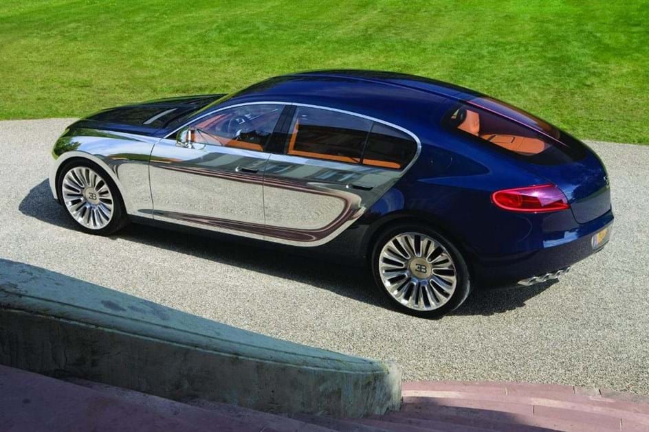 Um Bugatti por menos de um milhão de euros? É uma dúzia para a mesa do canto, sff!