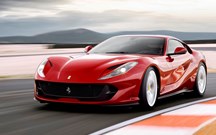 Nem imagina a fortuna que a Ferrari ganha com cada carro que vende