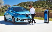 Quem comprar ou já tiver um Renault Zoe recebe Via Verde com 200 euros