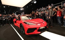 Primeiro Corvette C8 Stingray vendido por 2,7 milhões de euros
