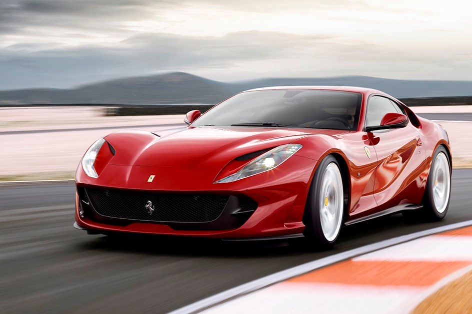 Sabe quantos Ferrari e Lamborghini se venderam em Portugal em 2019?