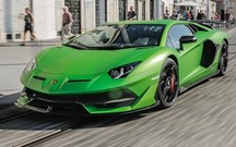 Lamborghini Aventador SVJ: pode entrar… mas não pode sair!