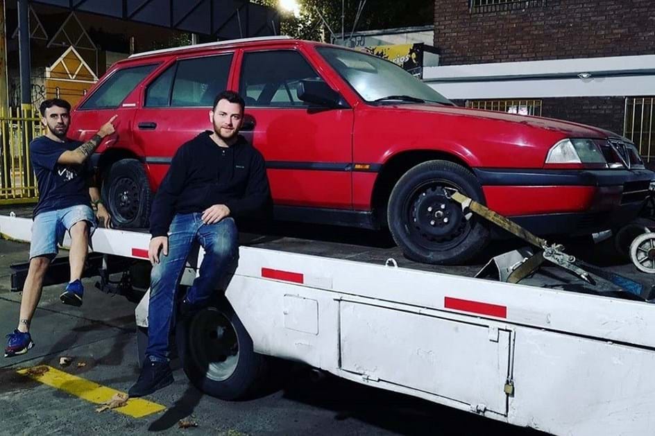 Fiats e Alfa Romeos com zero km escondidos há 30 anos em armazém