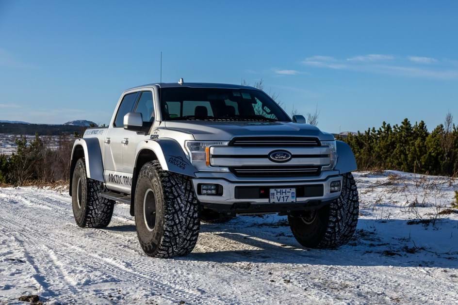 Arctic Truck transformou Ford F-150 em “monstro” para o Ártico