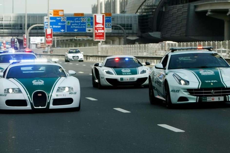 Haja dinheiro! Estes são os melhores carros polícia do mundo