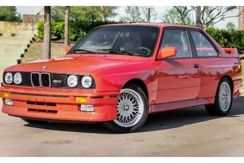 Há mais um BMW M3 que pertenceu a Paul Walker à venda