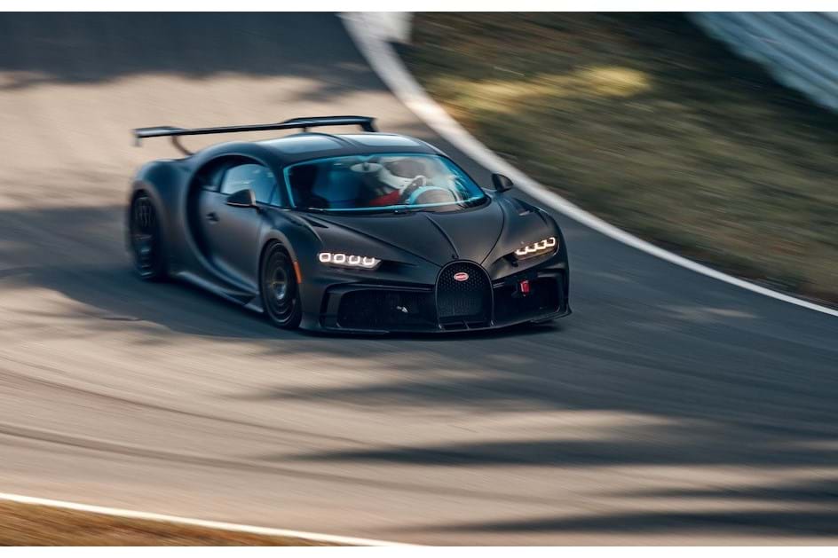 Bugatti Chiron Pur Sport de 3 milhões já acelera em pista. Veja o vídeo!
