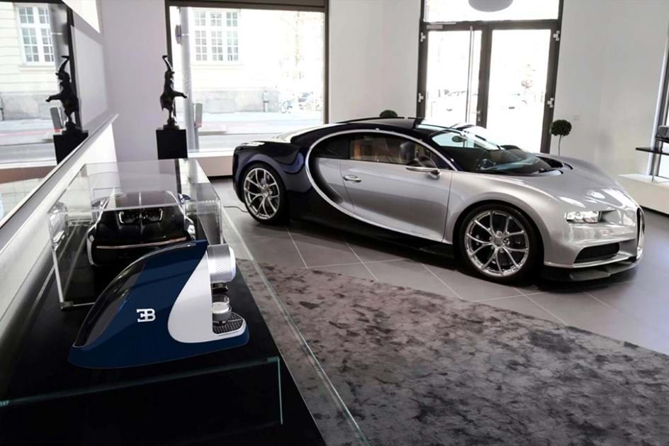 Original: um Bugatti para tirar café feito por um português!