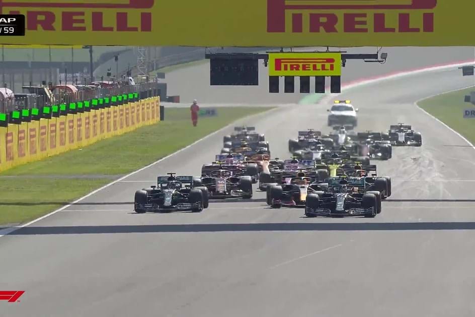 Hamilton cada vez mais líder em GP Toscânia acidentado