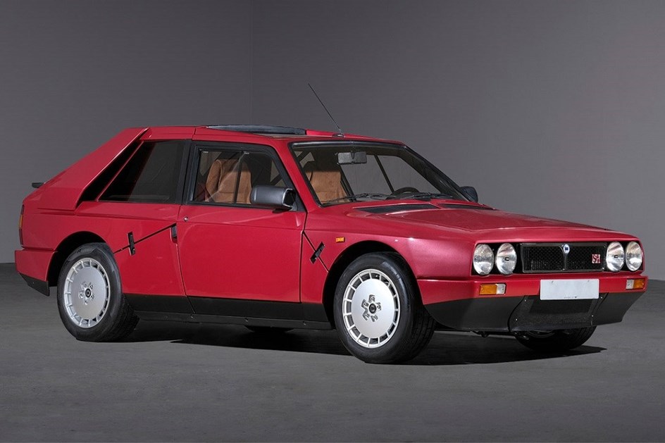 E se tivesse 900 mil euros para comprar um raro Lancia Delta S4 Stradale?