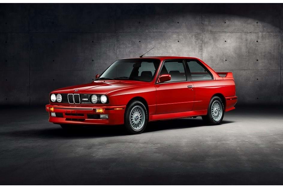 BMW M4 Competition presta tributo ao M3 E30 com versão exclusiva ...