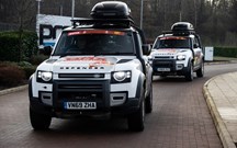 Land Rover 110 regressa ao rali Dakar para apoiar Sébastien Loeb e Nani Roma