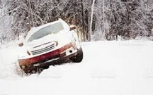 Condutor perdido na neve multado por furar recolher obrigatório