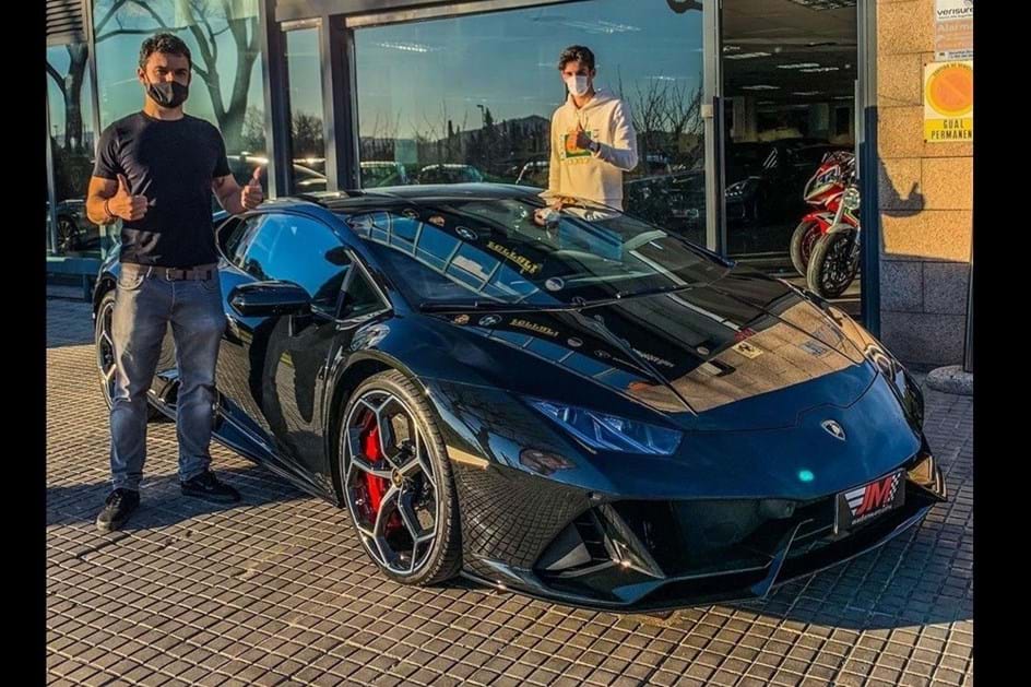 Francisco Trincão compra Lamborghini após dar vitória ao Barcelona 