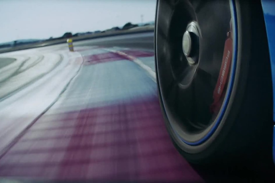 Novo GT da Porsche já tem vídeo; será o GT3?