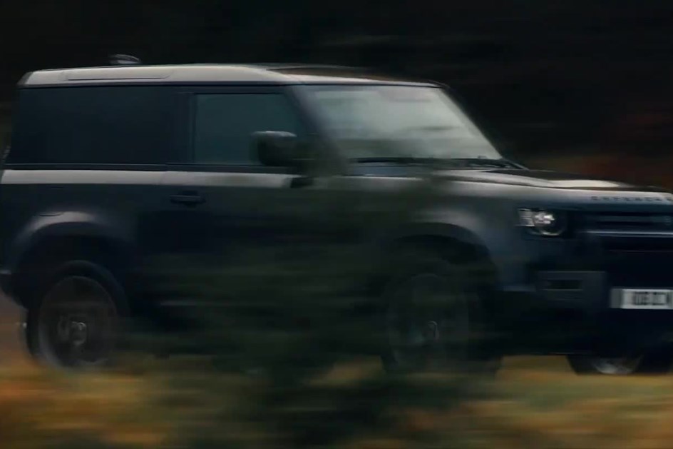 Land Rover está já a trabalhar num Defender V8 ainda mais radical