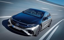 Mercedes EQS: luxo em modo eléctrico