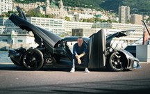 Nico Rosberg acelera Koenigsegg Regera no Mónaco