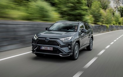 Ensaio Toyota RAV4 Plug-In Hybrid: autonómia 'eléctrica' até 100 km