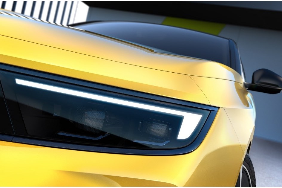 Novo Opel Astra já se mostra: veja as primeiras imagens