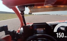 Ferrari em Lego bate 208 km/hora em pista