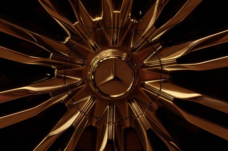 Mercedes-Benz volta a ser a marca de automóveis de luxo mais valiosa do mundo 