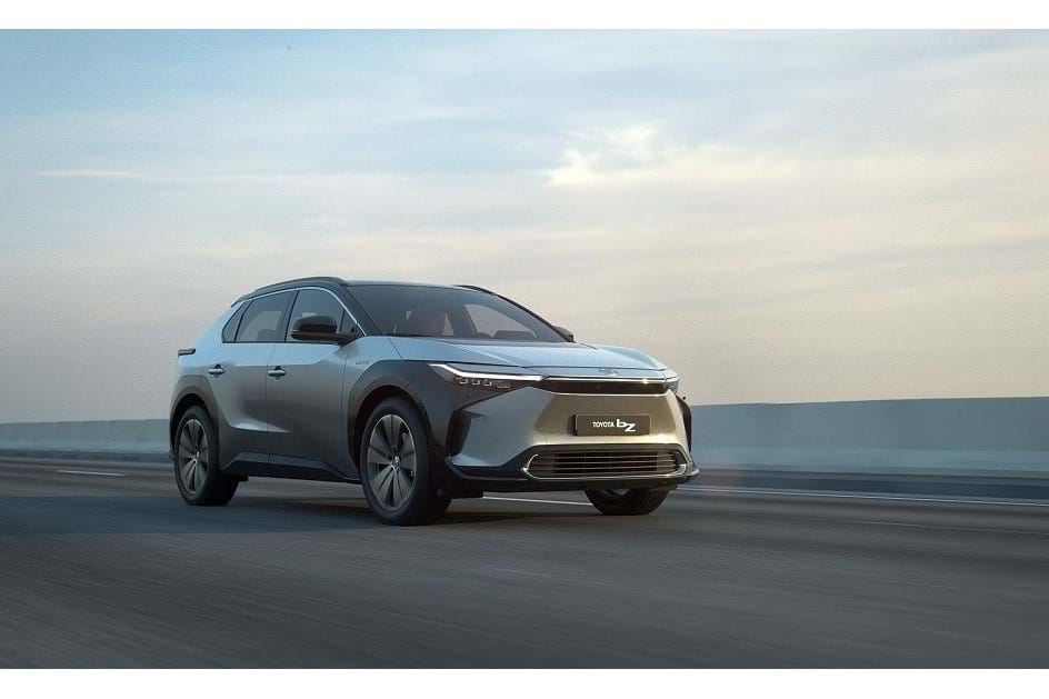 Novo bZ4X: primeiro SUV 100% eléctrico da Toyota em 2022