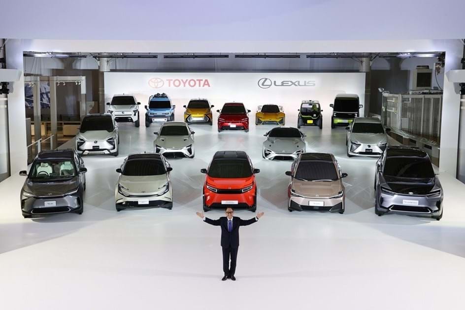 Toyota quer vender 3,5 milhões ''elétricos'' por ano até 2030