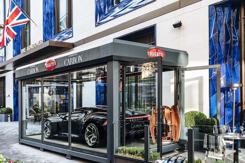 Sem ideias para a passagem de ano? Abra uma 'Bouteille Noire' da Bugatti!
