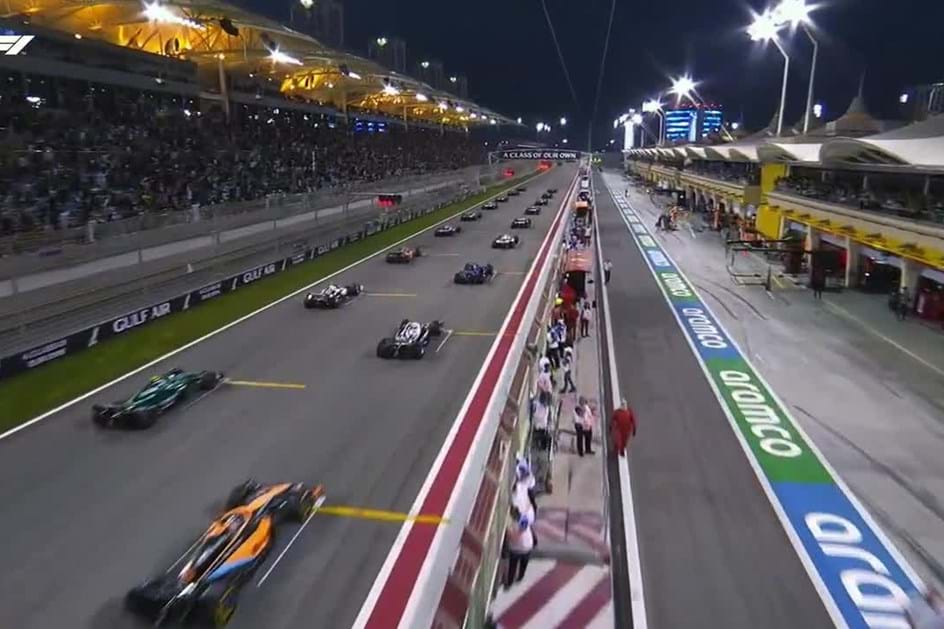 Charles Leclerc vence GP Bahrain e Ferrari faz ''dobradinha''
