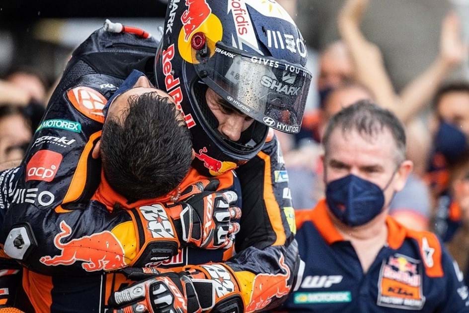 MotoGP. Miguel Oliveira vence GP da Indonésia - Renascença