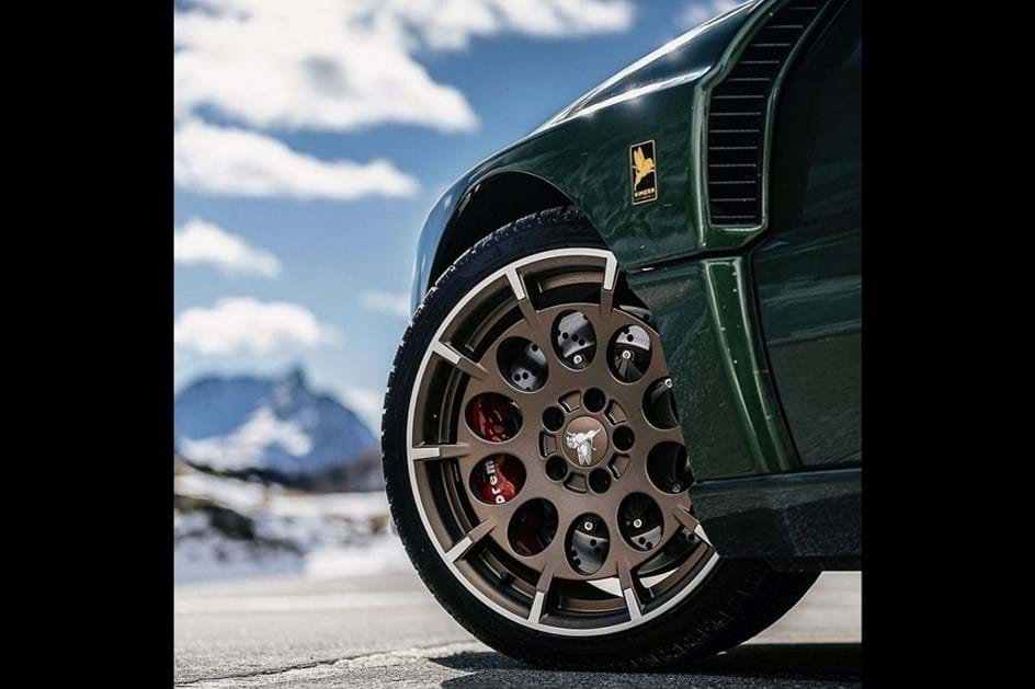 Primeiro Kimera EVO37 entregue: um 'restomod' exemplar do Lancia