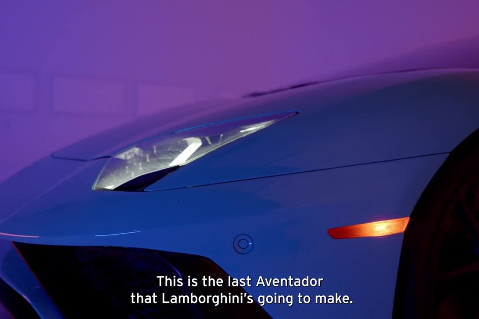 É o fim: derradeiro Lamborghini Aventador Ultimae a leilão com NFT