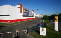 Grupo Renault vende filial russa e participação na Avtovaz