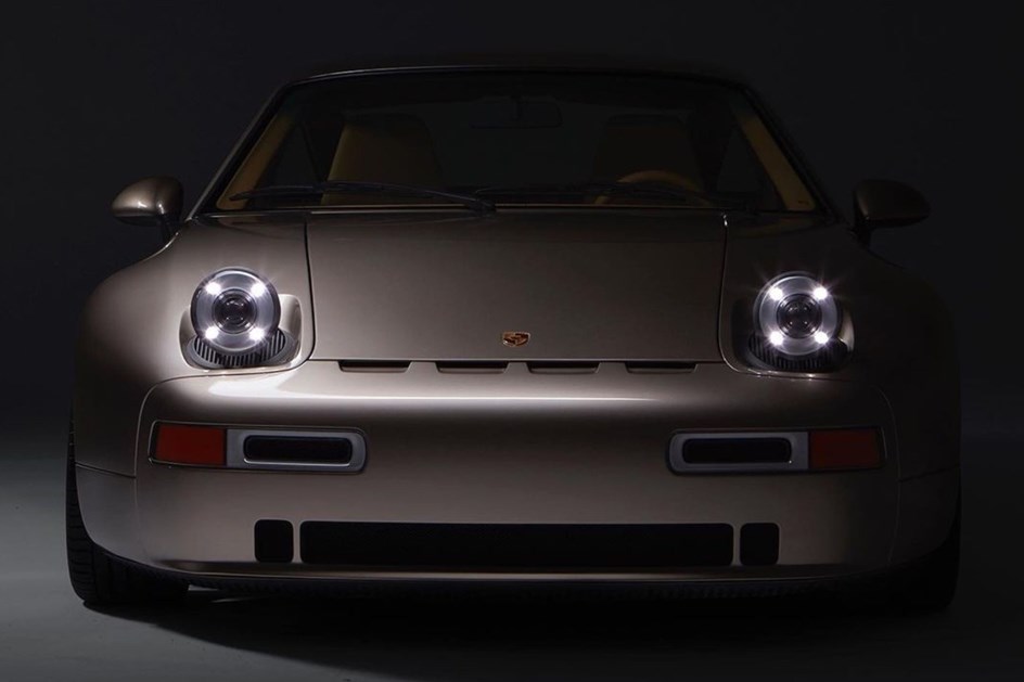 Chega em 2024: Porsche 928 é agora um 'restomod' com 405 cv