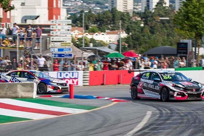 Tiago Monteiro procura no Estoril a quinta vitória no WTCR em solo