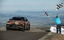 Lamborghini Urus ''pulveriza'' recorde da Bentley em Pikes Peak