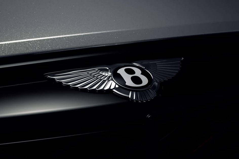 Bentley celebra 103 anos com 103 exemplares únicos