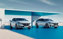Peugeot 308 já é 100% eléctrico; autonomia ultrapassa 400 km